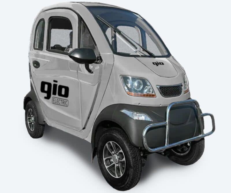 GIO MOBILITY ENCLOSED SCOOTER - Image 3