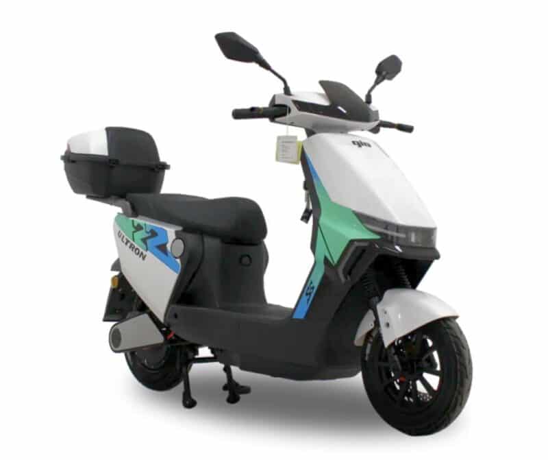 Gio ULTRON Scooter